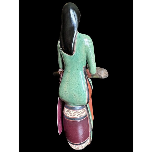 Gom Viet Fine Arts Terracotta Art Deco Elegant Vietnamese Sculpture, 9”H x 5” - Picture 5 of 12